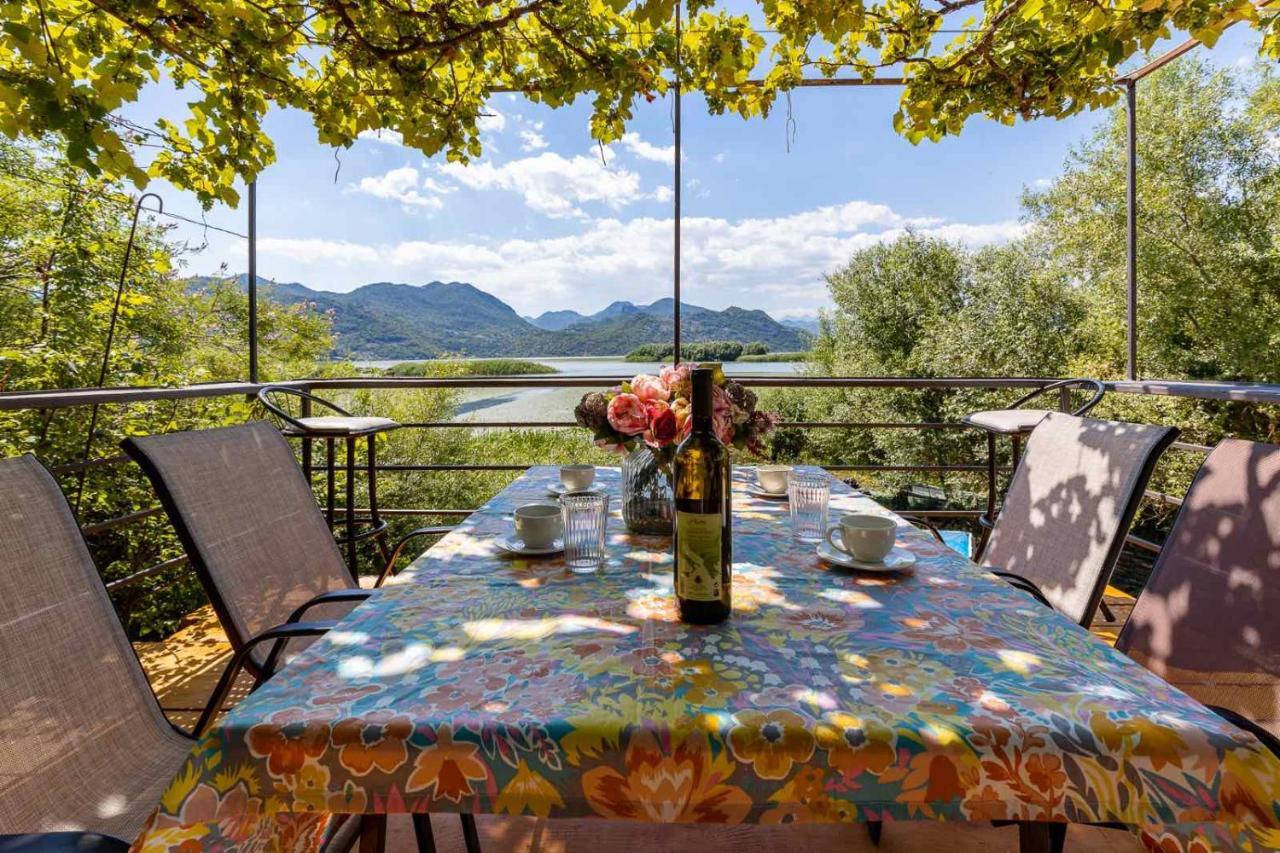 Lake House Buric Vranjina ภายนอก รูปภาพ