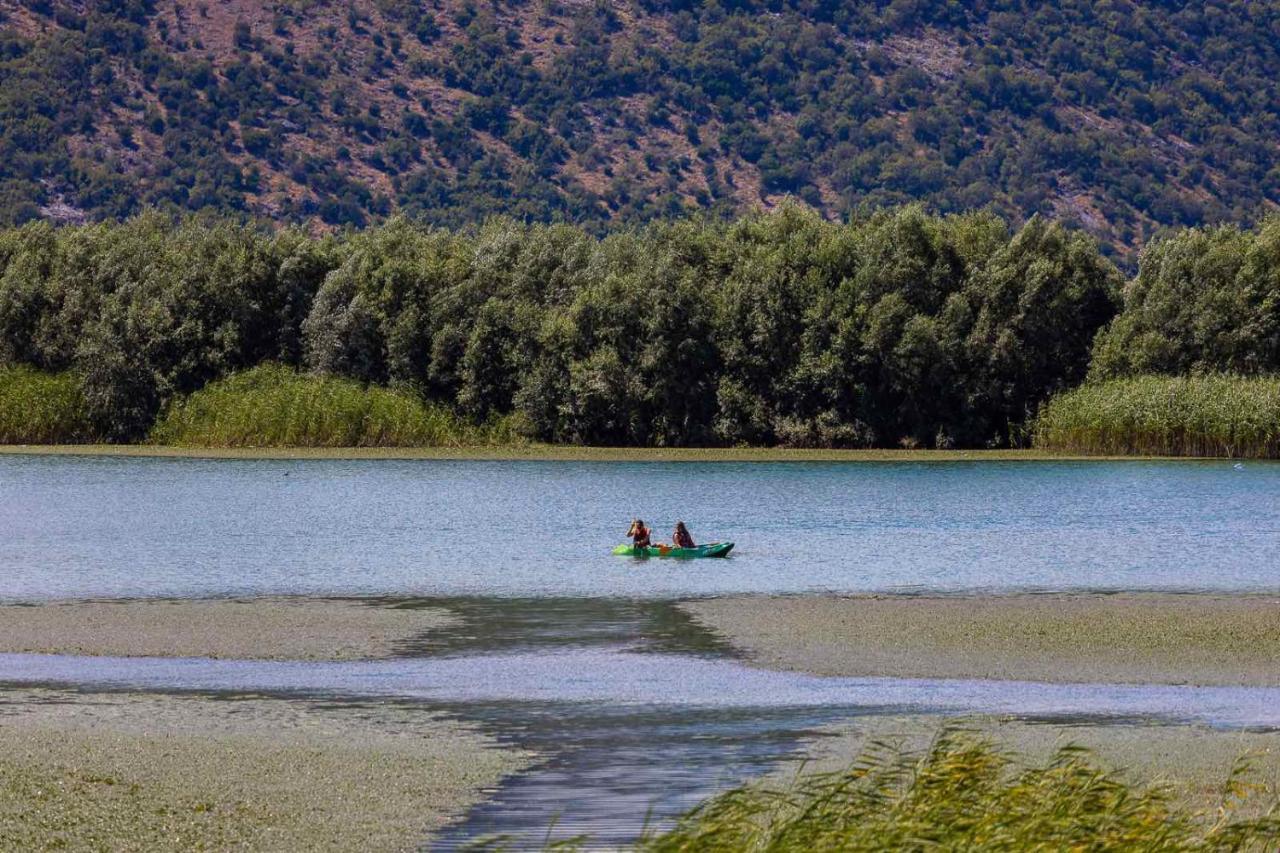 Lake House Buric Vranjina ภายนอก รูปภาพ